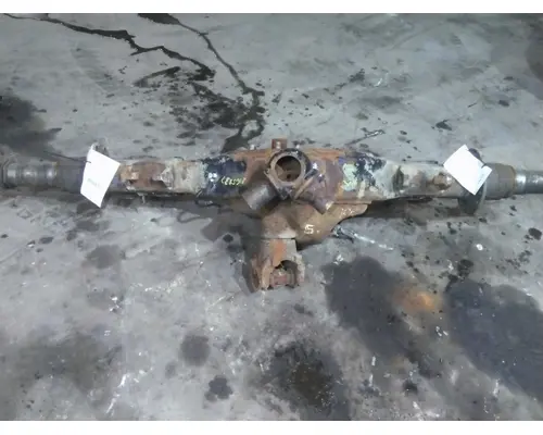 EATON-SPICER D46170 AXLE HOUSING, REAR (FRONT)