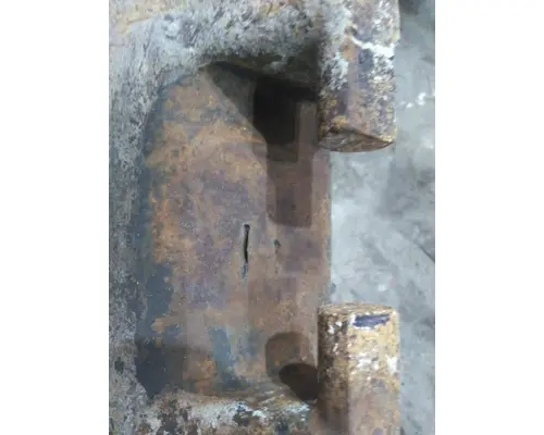 EATON-SPICER D46170 AXLE HOUSING, REAR (FRONT)