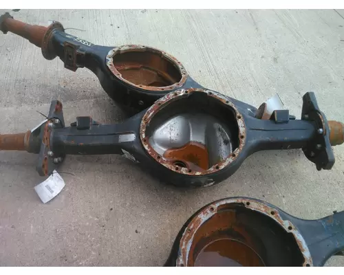 EATON-SPICER D46170 AXLE HOUSING, REAR (FRONT)