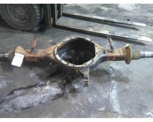 EATON-SPICER D46170 AXLE HOUSING, REAR (FRONT)