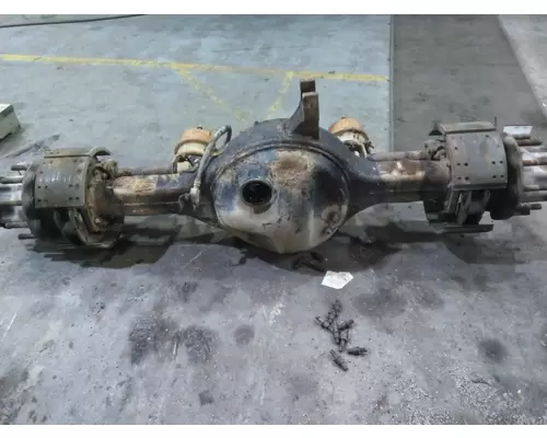 EATON-SPICER D46170 AXLE HOUSING, REAR (FRONT)