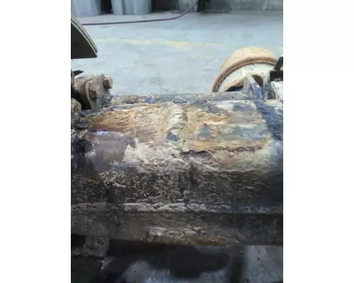EATON-SPICER D46170 AXLE HOUSING, REAR (FRONT)