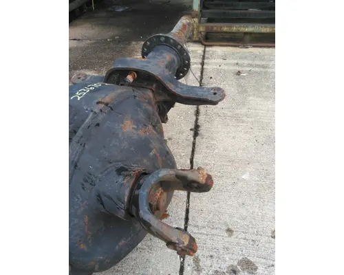 EATON-SPICER D46170 AXLE HOUSING, REAR (FRONT)