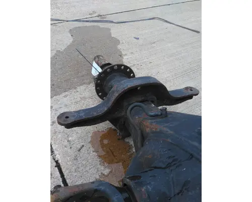 EATON-SPICER D46170 AXLE HOUSING, REAR (FRONT)