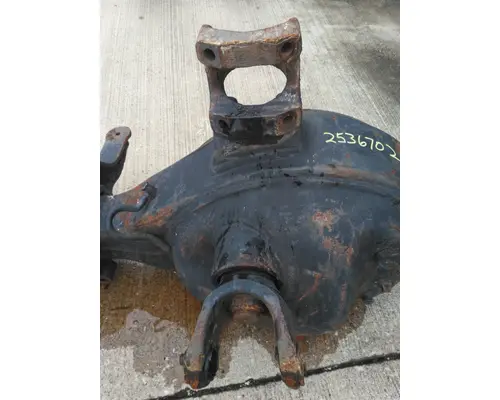 EATON-SPICER D46170 AXLE HOUSING, REAR (FRONT)