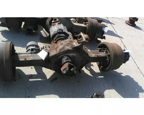 EATON-SPICER D46170 AXLE HOUSING, REAR (FRONT)