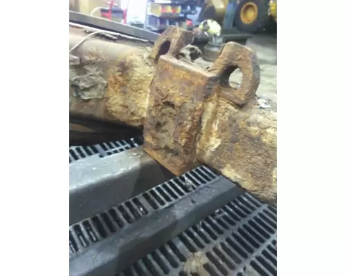 EATON-SPICER DD463P AXLE HOUSING, REAR (FRONT)