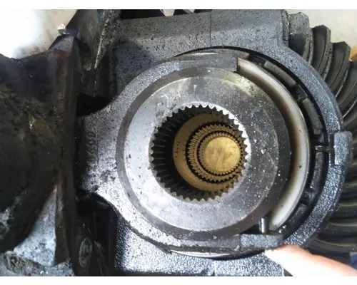 EATON-SPICER DDH40R355 DIFFERENTIAL ASSEMBLY FRONT REAR