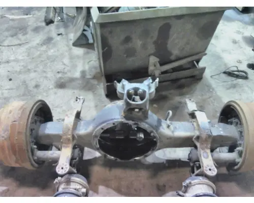EATON-SPICER DDP40 AXLE HOUSING, REAR (FRONT)