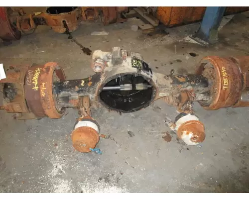 EATON-SPICER DP521P AXLE HOUSING, REAR (FRONT)