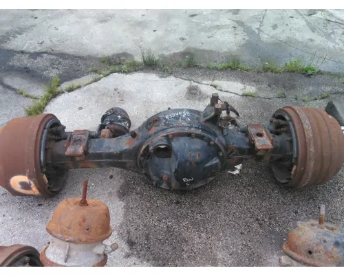 EATON-SPICER DS402 AXLE HOUSING, REAR (FRONT)