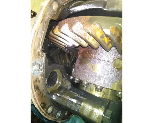 EATON-SPICER DS404R308 DIFFERENTIAL ASSEMBLY FRONT REAR