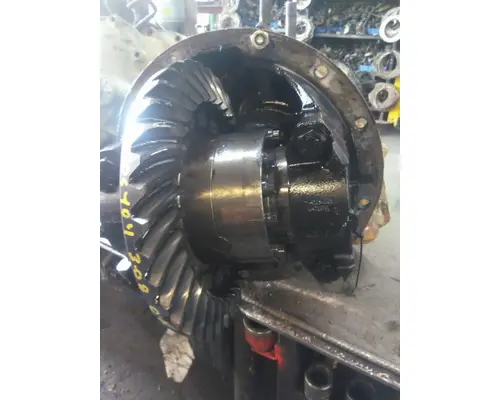 EATON-SPICER DS404R308 DIFFERENTIAL ASSEMBLY FRONT REAR