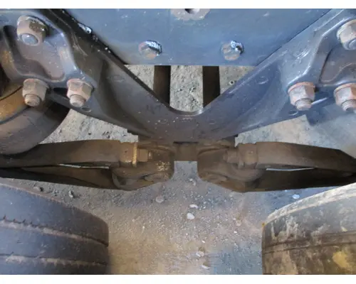 EATON-SPICER DS404R355 MATCHED SET REARS