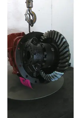 EATON-SPICER DS404R370 DIFFERENTIAL ASSEMBLY FRONT REAR