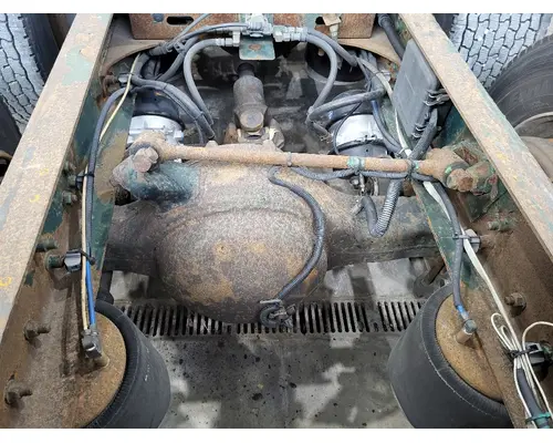 EATON-SPICER DS404RTBD MATCHED SET REARS