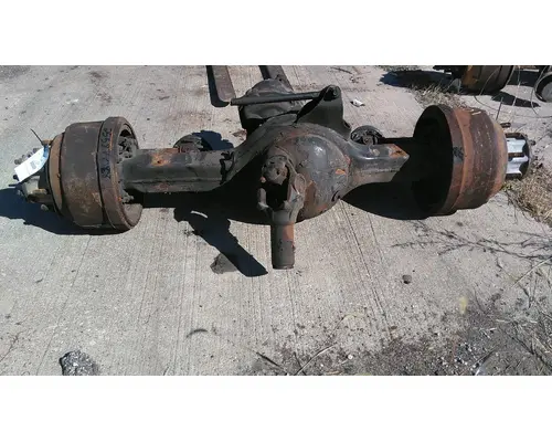 EATON-SPICER DS404 AXLE ASSEMBLY, REAR (FRONT)