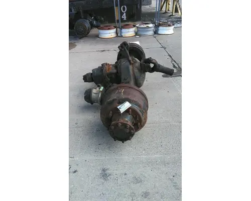 EATON-SPICER DS404 AXLE ASSEMBLY, REAR (FRONT)