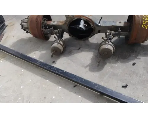 EATON-SPICER DS404 AXLE HOUSING, REAR (FRONT)