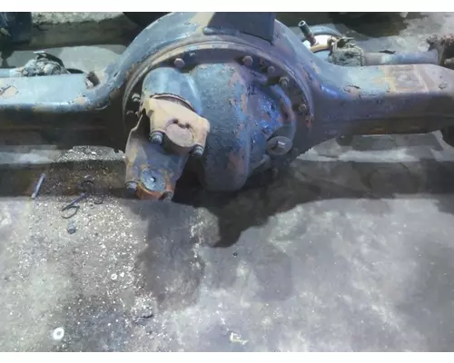EATON-SPICER DS404 AXLE HOUSING, REAR (FRONT)
