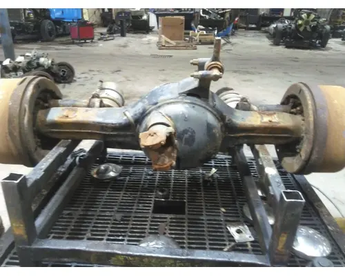 EATON-SPICER DS404 AXLE HOUSING, REAR (FRONT)