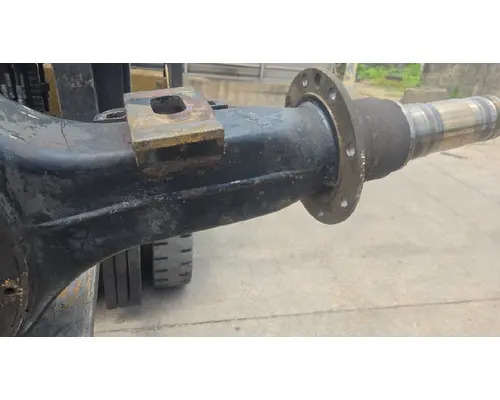 EATON-SPICER DS404 AXLE HOUSING, REAR (FRONT)