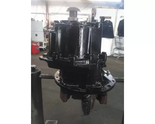 EATON-SPICER DS405R370 DIFFERENTIAL ASSEMBLY FRONT REAR