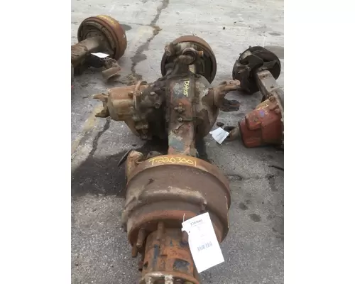 EATON-SPICER DS405 AXLE ASSEMBLY, REAR (FRONT)
