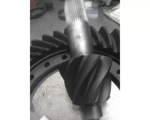 EATON-SPICER DS461P RING GEAR AND PINION