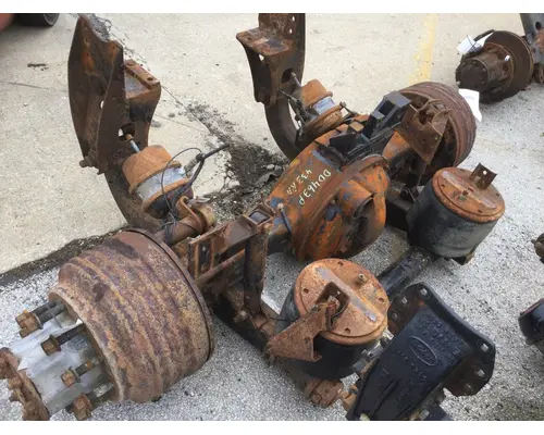 EATON-SPICER DS463P AXLE HOUSING, REAR (FRONT)