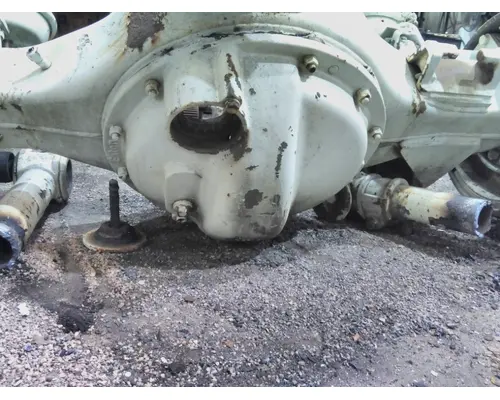EATON-SPICER DS463P AXLE HOUSING, REAR (FRONT)