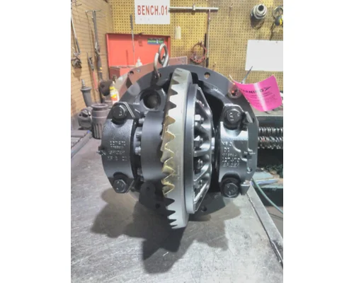 EATON-SPICER DSP40PR390 DIFFERENTIAL ASSEMBLY FRONT REAR