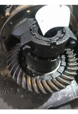 EATON-SPICER DSP40R308 DIFFERENTIAL ASSEMBLY FRONT REAR