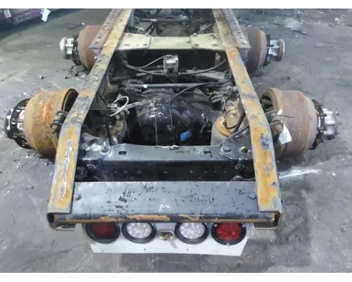 EATON-SPICER DSP40R325 MATCHED SET REARS