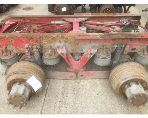 EATON-SPICER DSP40R370 MATCHED SET REARS