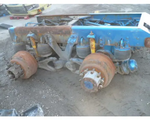 EATON-SPICER DSP40RTBD MATCHED SET REARS