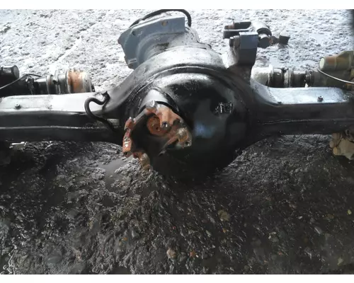 EATON-SPICER DSP40 AXLE ASSEMBLY, REAR (FRONT)