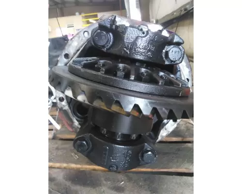 EATON-SPICER DSP41R325 DIFFERENTIAL ASSEMBLY FRONT REAR