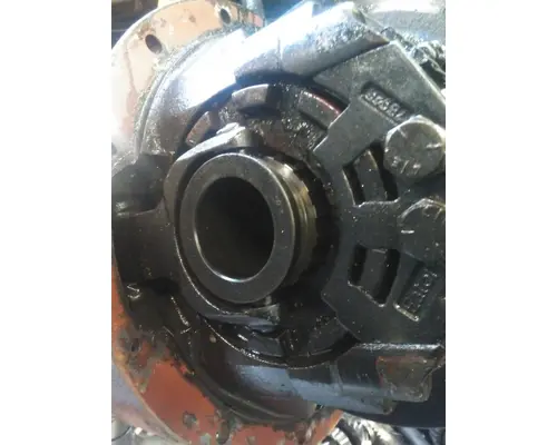 EATON-SPICER DT461PR411 DIFFERENTIAL ASSEMBLY FRONT REAR