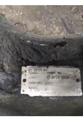 EATON-SPICER E1202I AXLE ASSEMBLY, FRONT (STEER)