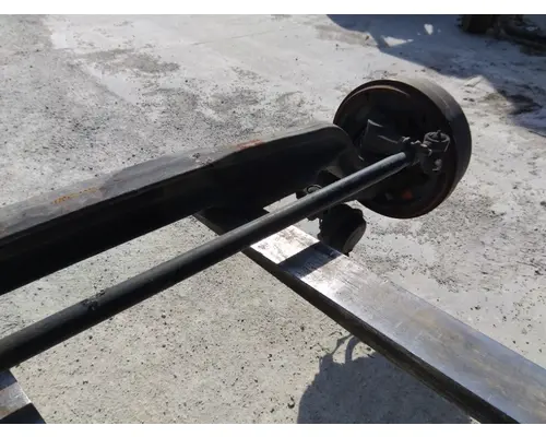 EATON-SPICER E1202I AXLE ASSEMBLY, FRONT (STEER)