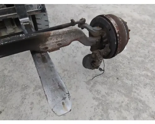 EATON-SPICER E1202I AXLE ASSEMBLY, FRONT (STEER)