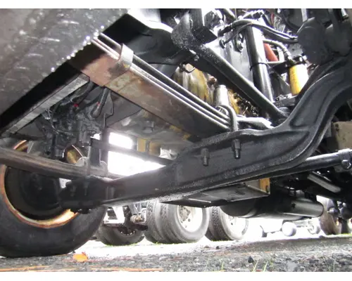 EATON-SPICER E1202I AXLE ASSEMBLY, FRONT (STEER)