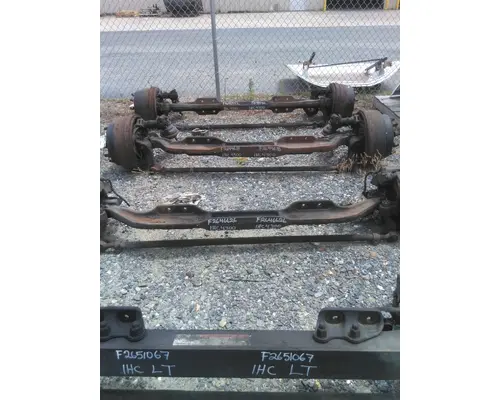 EATON-SPICER E1202I AXLE ASSEMBLY, FRONT (STEER)