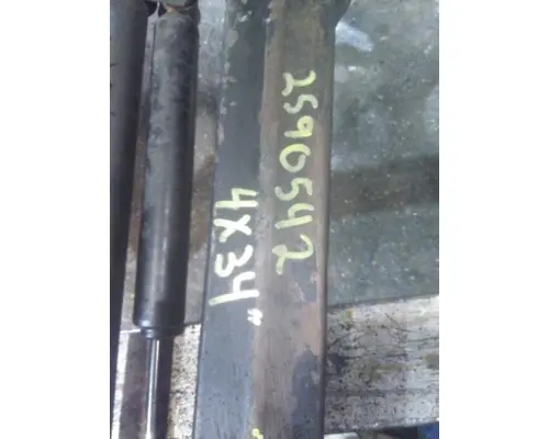 EATON-SPICER E1202I AXLE ASSEMBLY, FRONT (STEER)