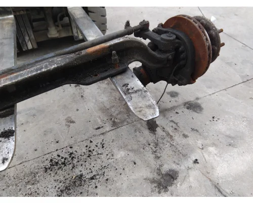 EATON-SPICER E1322W AXLE ASSEMBLY, FRONT (STEER)
