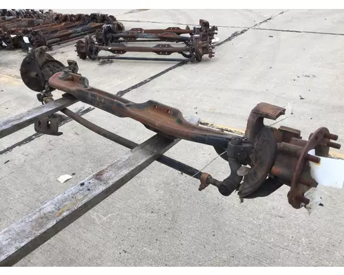 EATON-SPICER I-80 AXLE ASSEMBLY, FRONT (STEER)