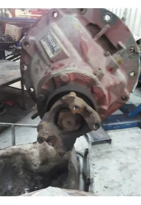 EATON-SPICER P20060SR529 DIFFERENTIAL ASSEMBLY REAR REAR