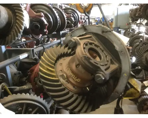 EATON-SPICER R40156R336 DIFFERENTIAL ASSEMBLY REAR REAR