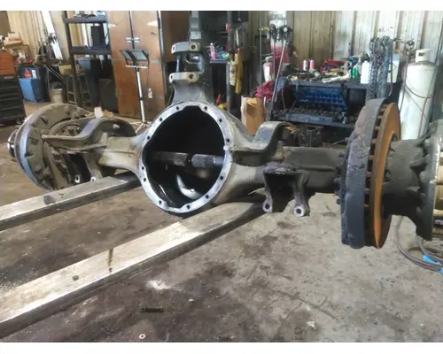 EATON-SPICER RD404 AXLE HOUSING, REAR (REAR)